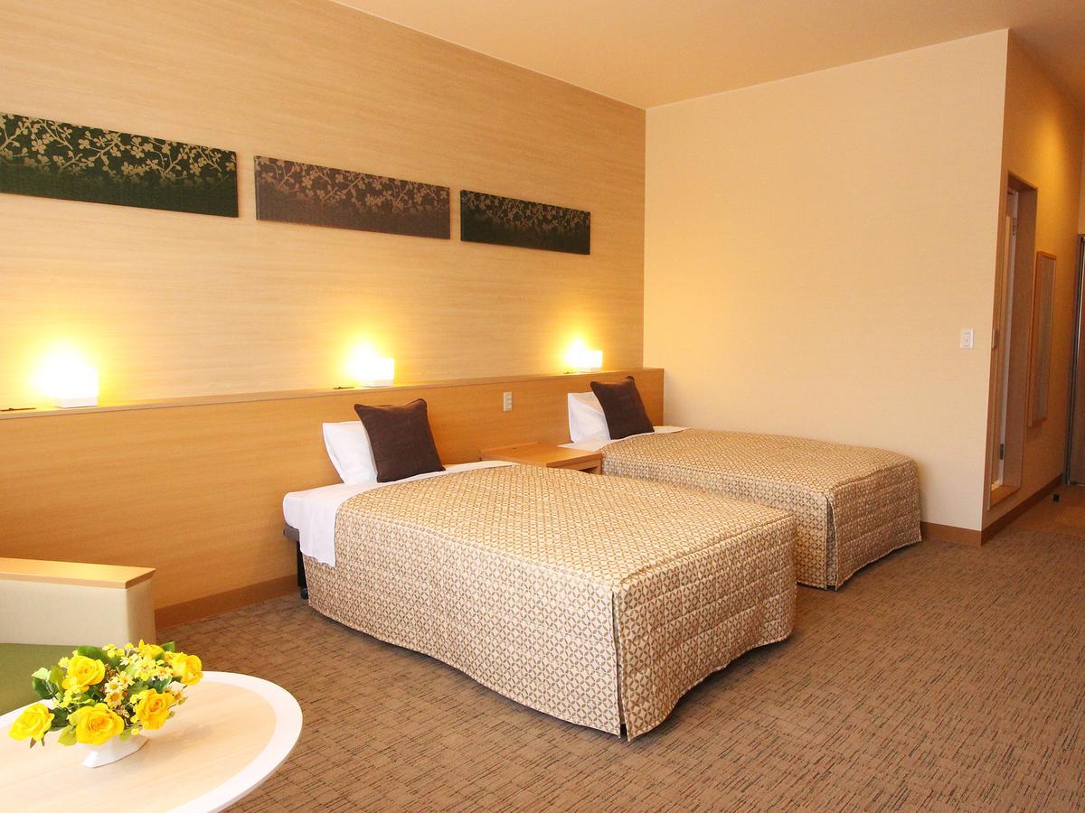 Hotel Wellness Suzukaji Komono Екстериор снимка